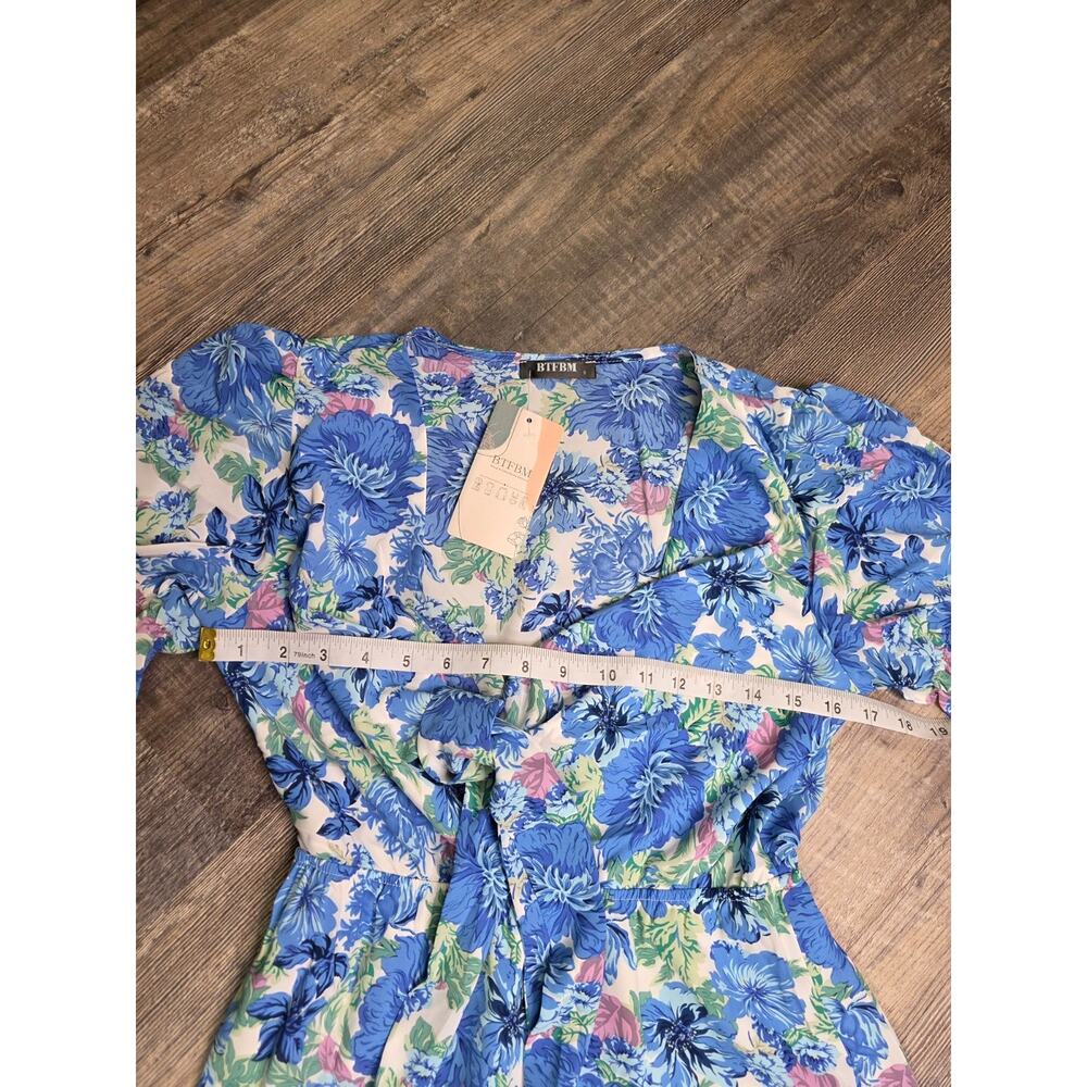 BTFBM Womens Dress Small Blue Floral V-Neck Short Sleeve Tiered Maxi NWT - Picture 2 of 7
